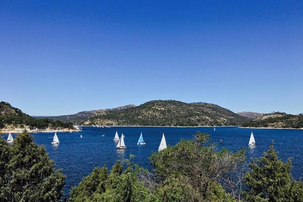 הוילה San Martín de Valdeiglesias La Casita De Noe Con Vista Al Pantano De San Juan מראה חיצוני תמונה