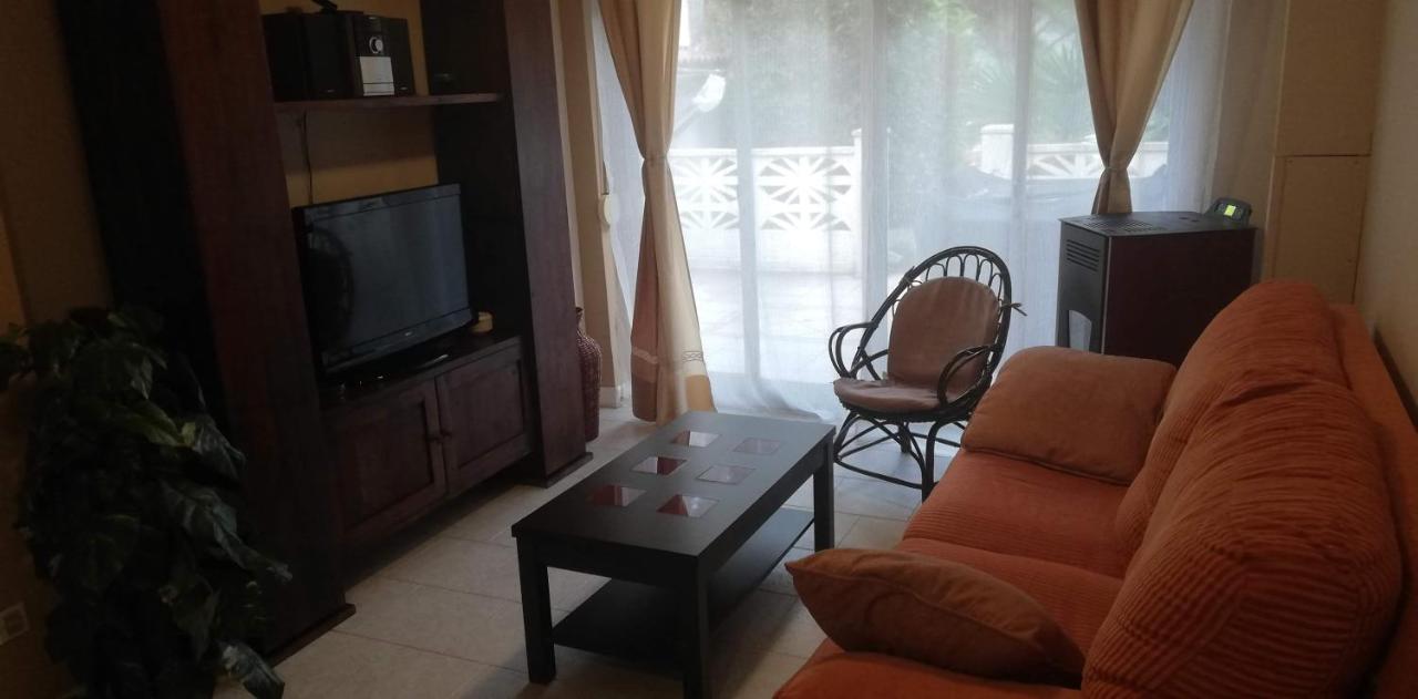 הוילה San Martín de Valdeiglesias La Casita De Noe Con Vista Al Pantano De San Juan מראה חיצוני תמונה
